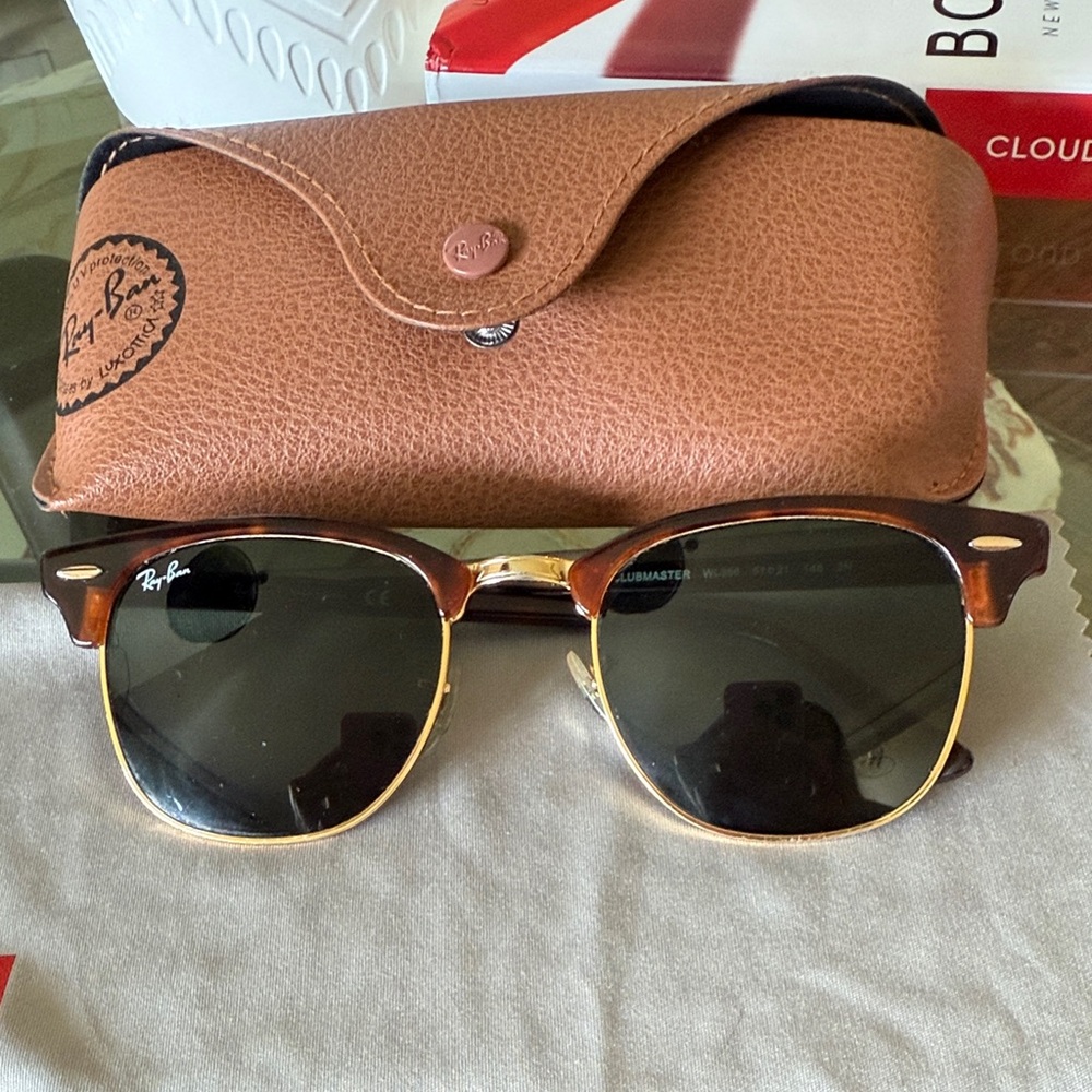 Ray-Ban Tortoise and Gold Sunglasses